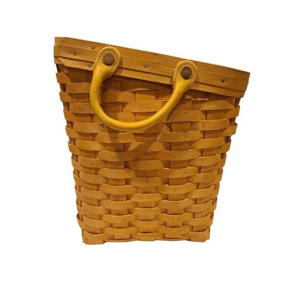 LONGABERGER 2002 Newspaper Basket, Plastic Liner Protector, Leather Handles EUC - Picture 5 of 15